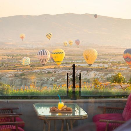 Cappadocia Fairy Chimneys Selfie Cave Hotels - Special Class Uchisar Exterior photo