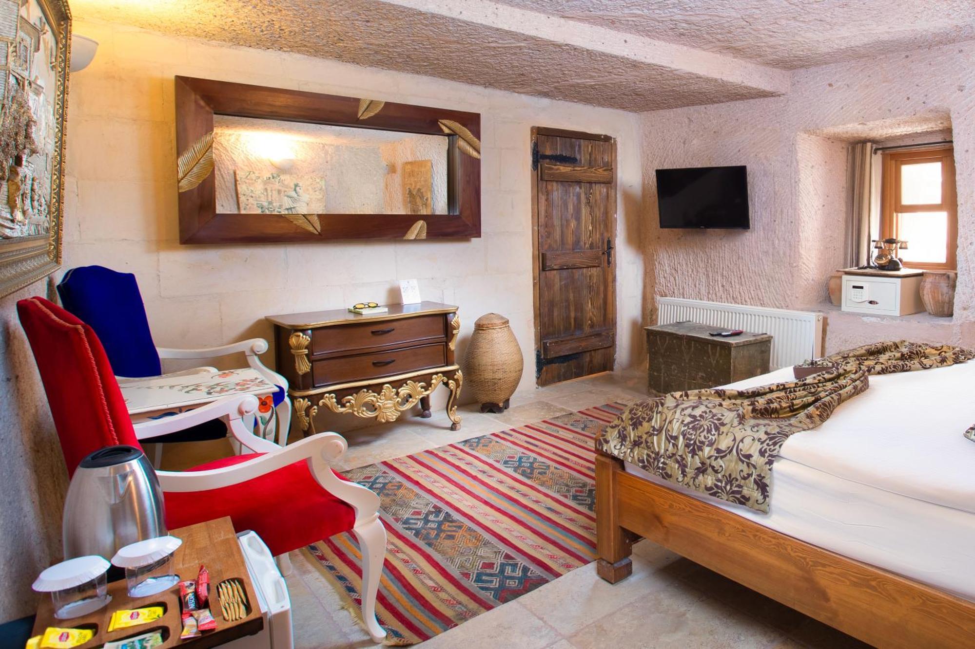 Cappadocia Fairy Chimneys Selfie Cave Hotels - Special Class Uchisar Exterior photo