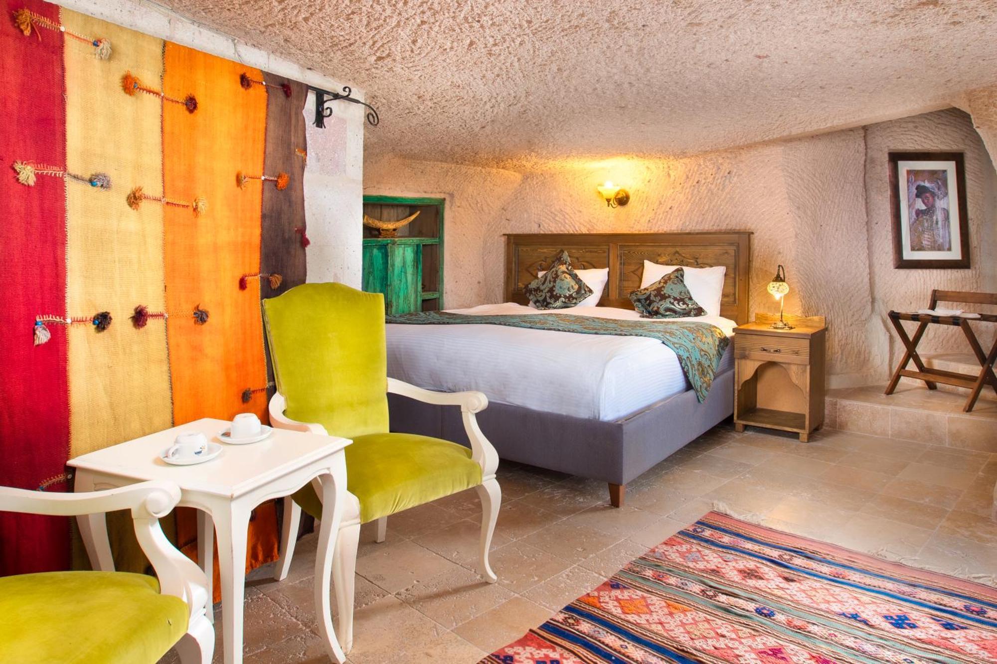 Cappadocia Fairy Chimneys Selfie Cave Hotels - Special Class Uchisar Exterior photo