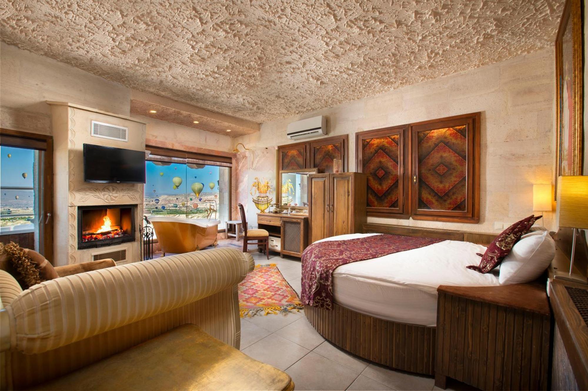 Cappadocia Fairy Chimneys Selfie Cave Hotels - Special Class Uchisar Exterior photo
